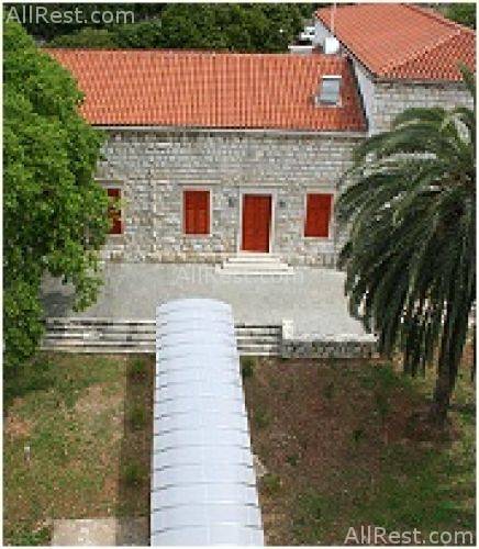 Petka Hotel 10